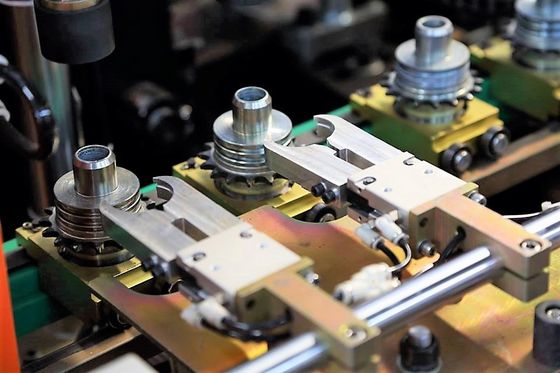 kopen Volledige Automatische 0~20L-van de de Oliefles van het HUISDIERENwater de Slag van de de Drank Plastic Container het Vormen Machine online manufacture