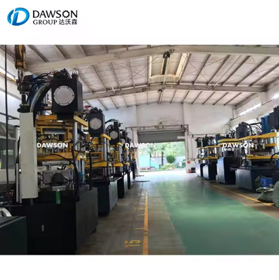 Plastic Can Injection Stretch Blow Molding Machine / PET flessen maken Machinery