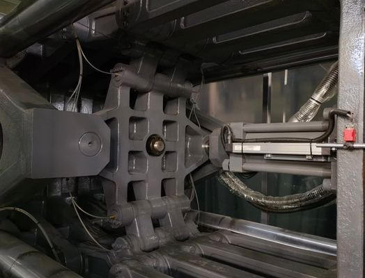 Industrieleider Efficiënte spuitgietmachine voor PET-bestrijdingsmiddelencontainers